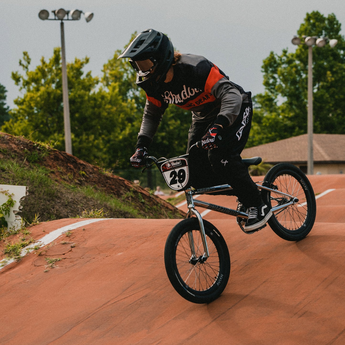 Shadow Conspire Gloves - Transmission